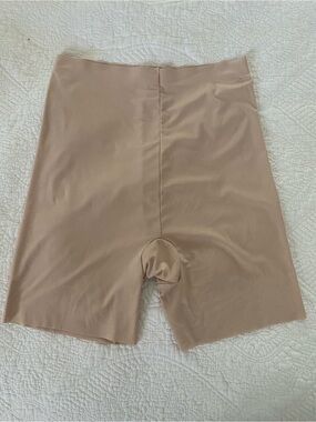 Skinny Girl Nude Smoothers & Shapers Shorts Large